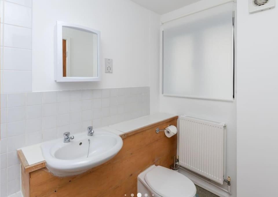Bright, Nice Interior, Close To The City, 2 Bedroom Apartment Лондон Екстериор снимка